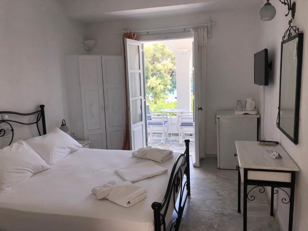 Guest house Roussos