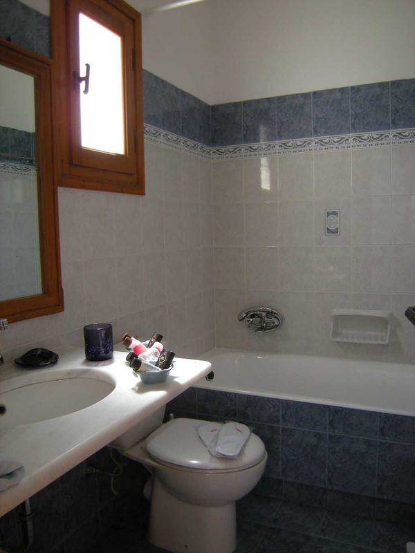 Guest house Roussos